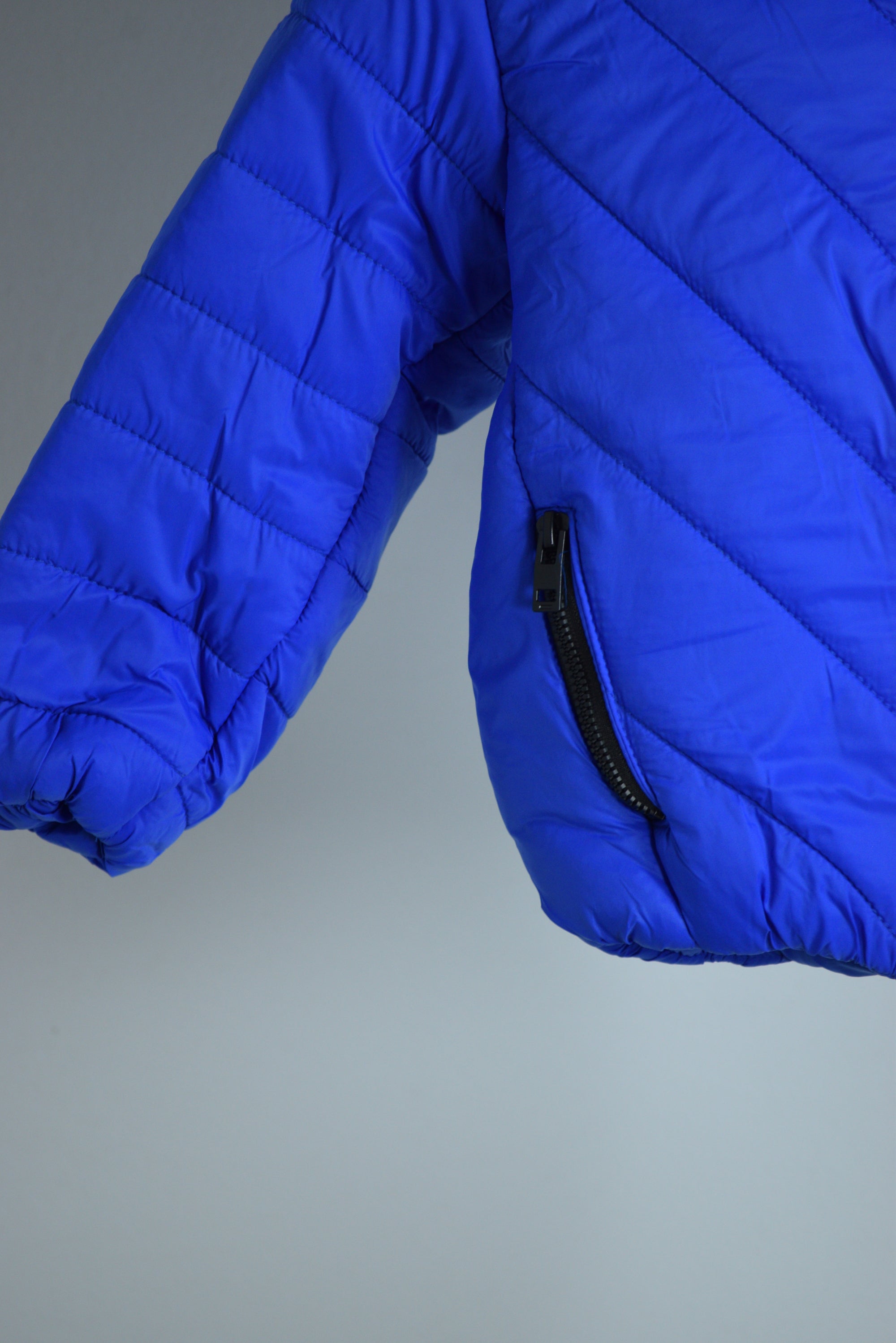 سويتر اولاد بامب واتر بروف