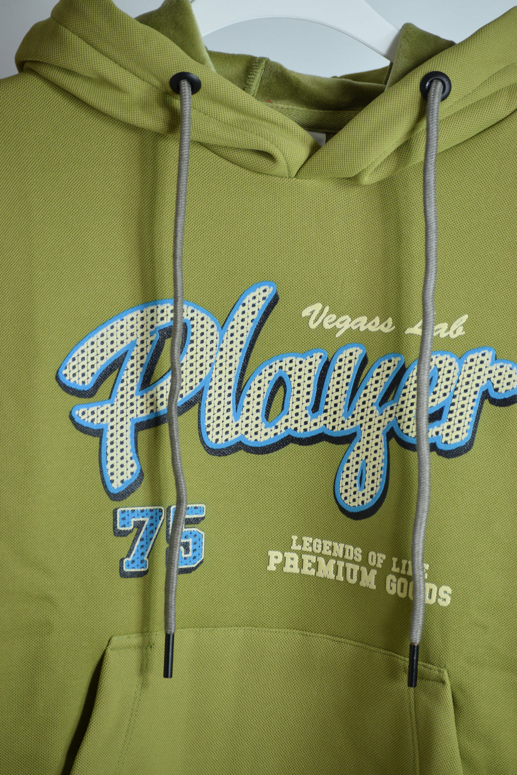 سويتشرت بيكا هايدى