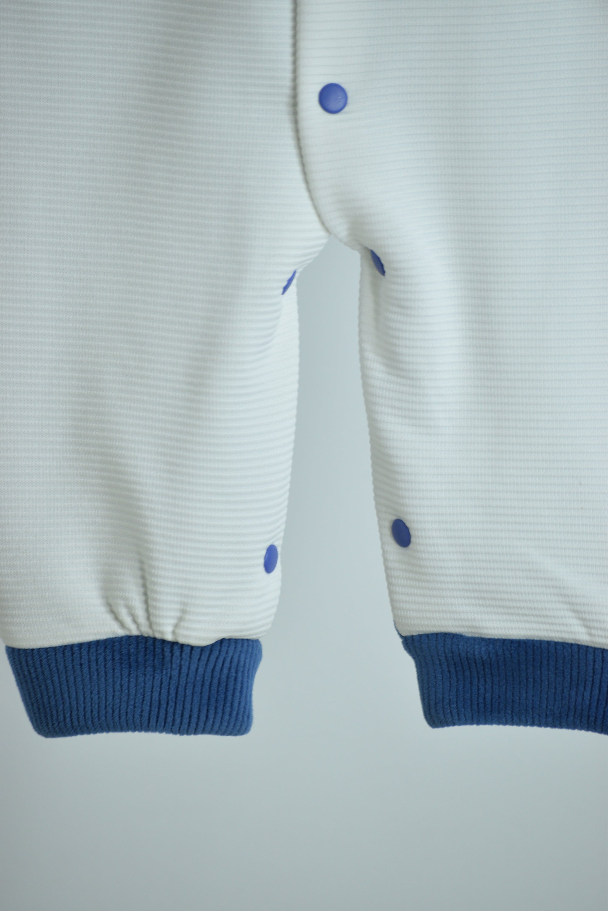 سالوبيت قطيفة وبر2402