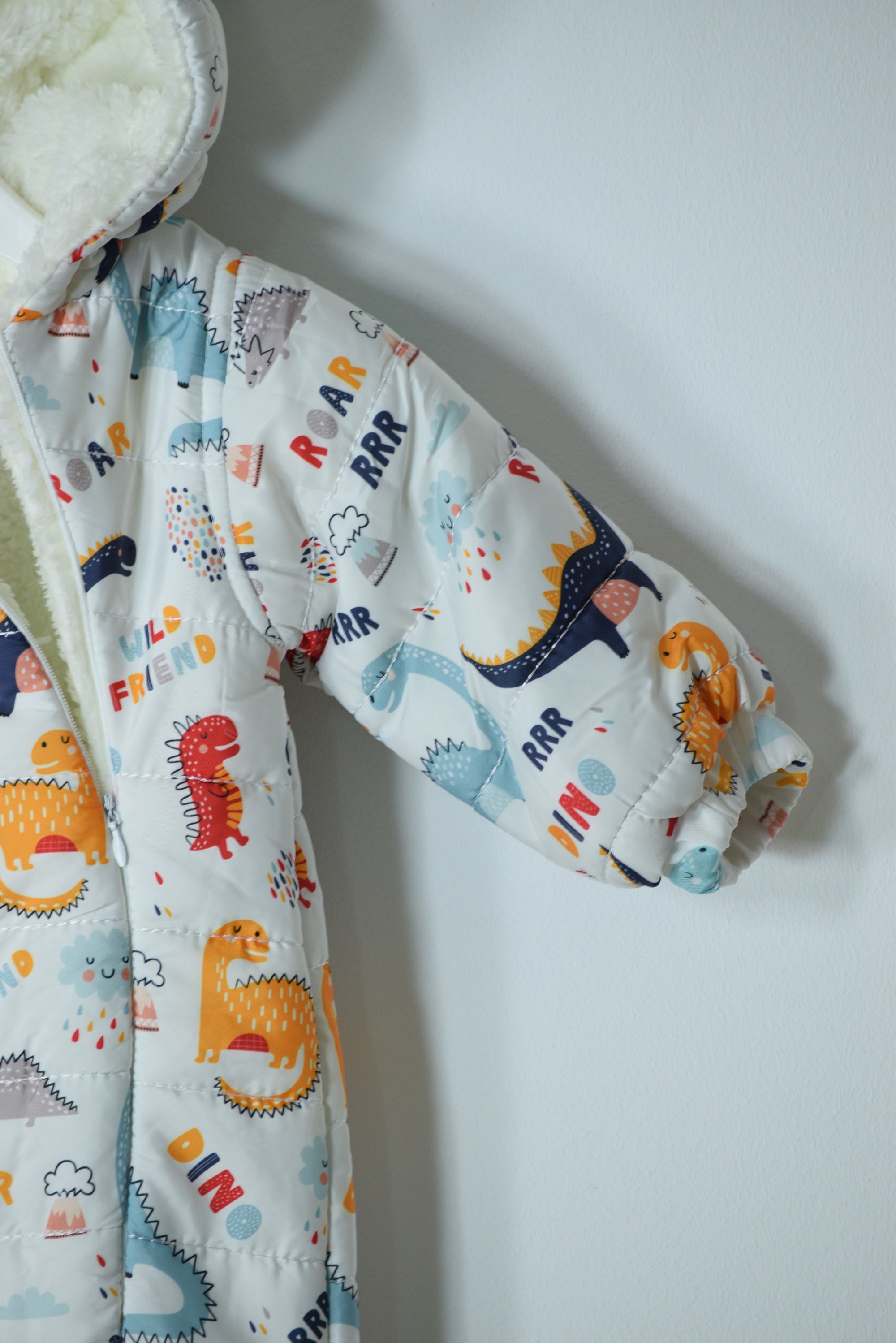 سالوبيت مياه بروف متجددة منذ 2590